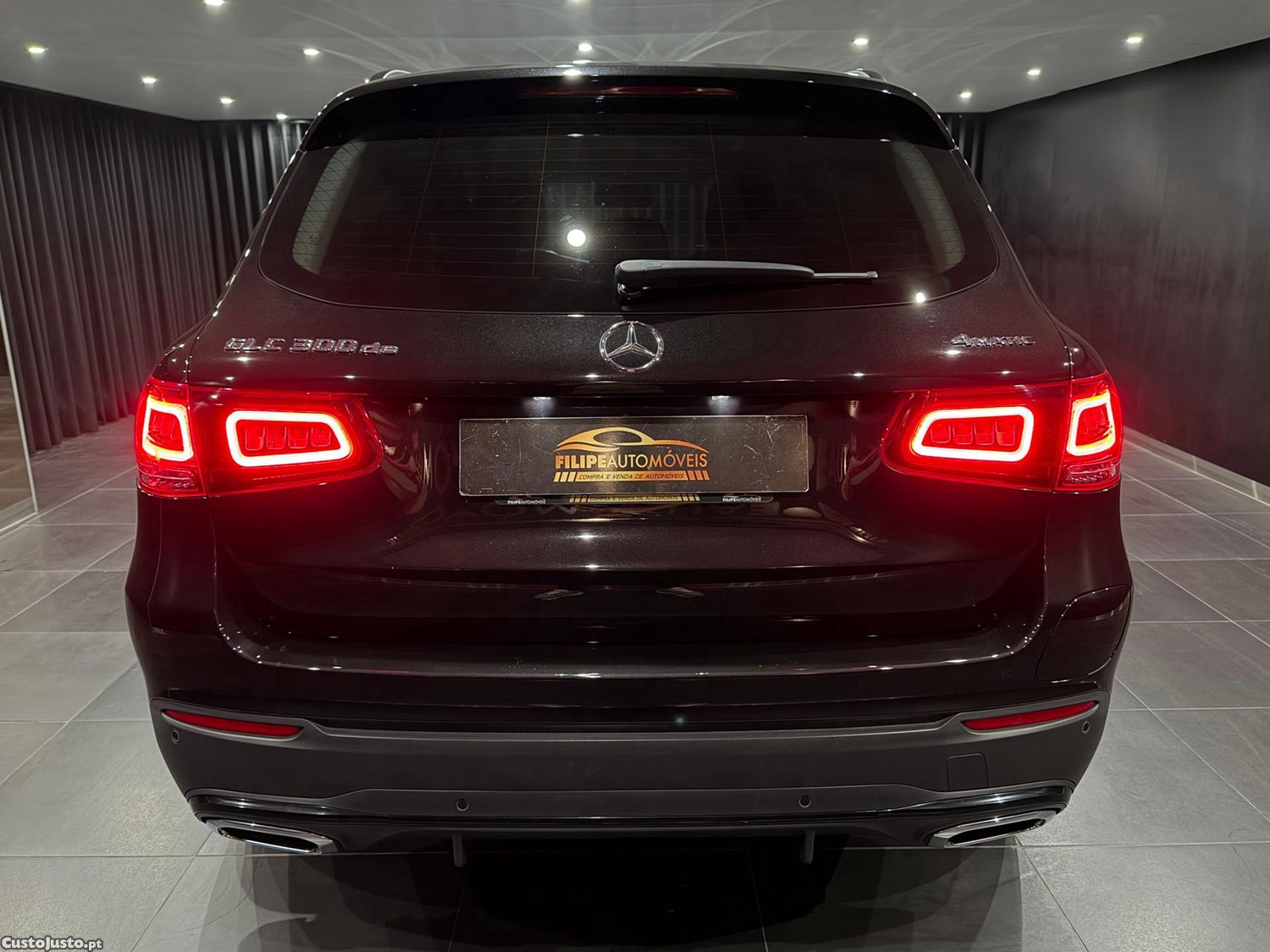 Mercedes-Benz GLC 300 de 4Matic 9G-TRONIC AMG Line — fotografia 19