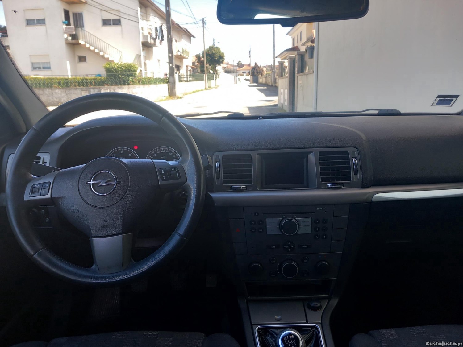 Opel Vectra 1.9 cdti 150cv — fotografia 3