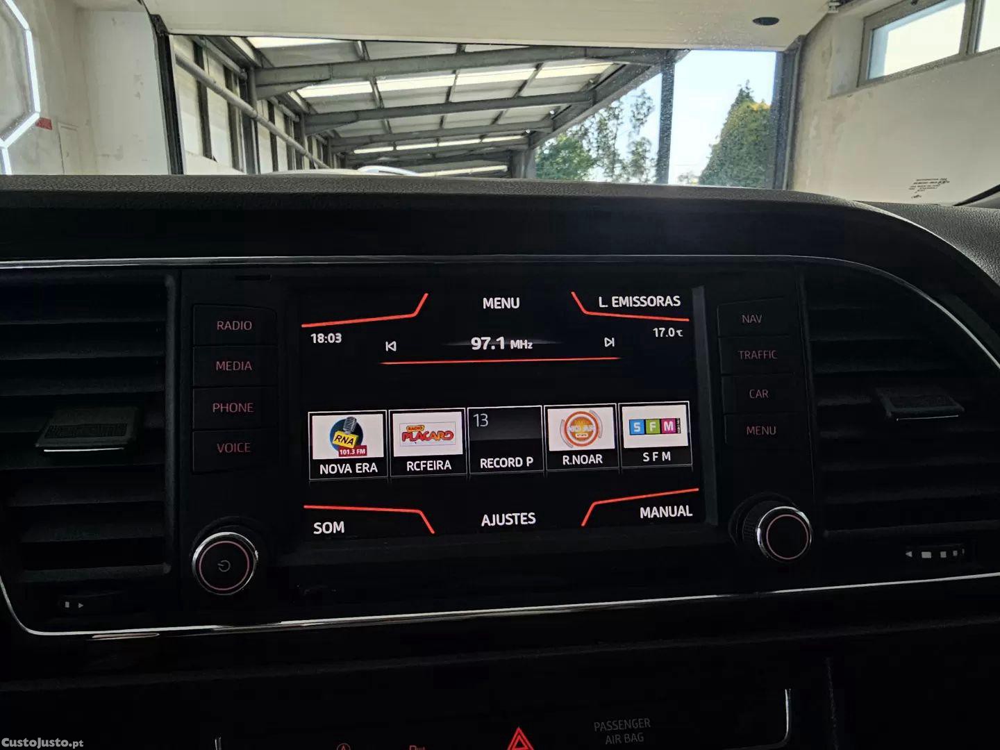 SEAT Leon 1.6 tdi style ecomotive — fotografia 14