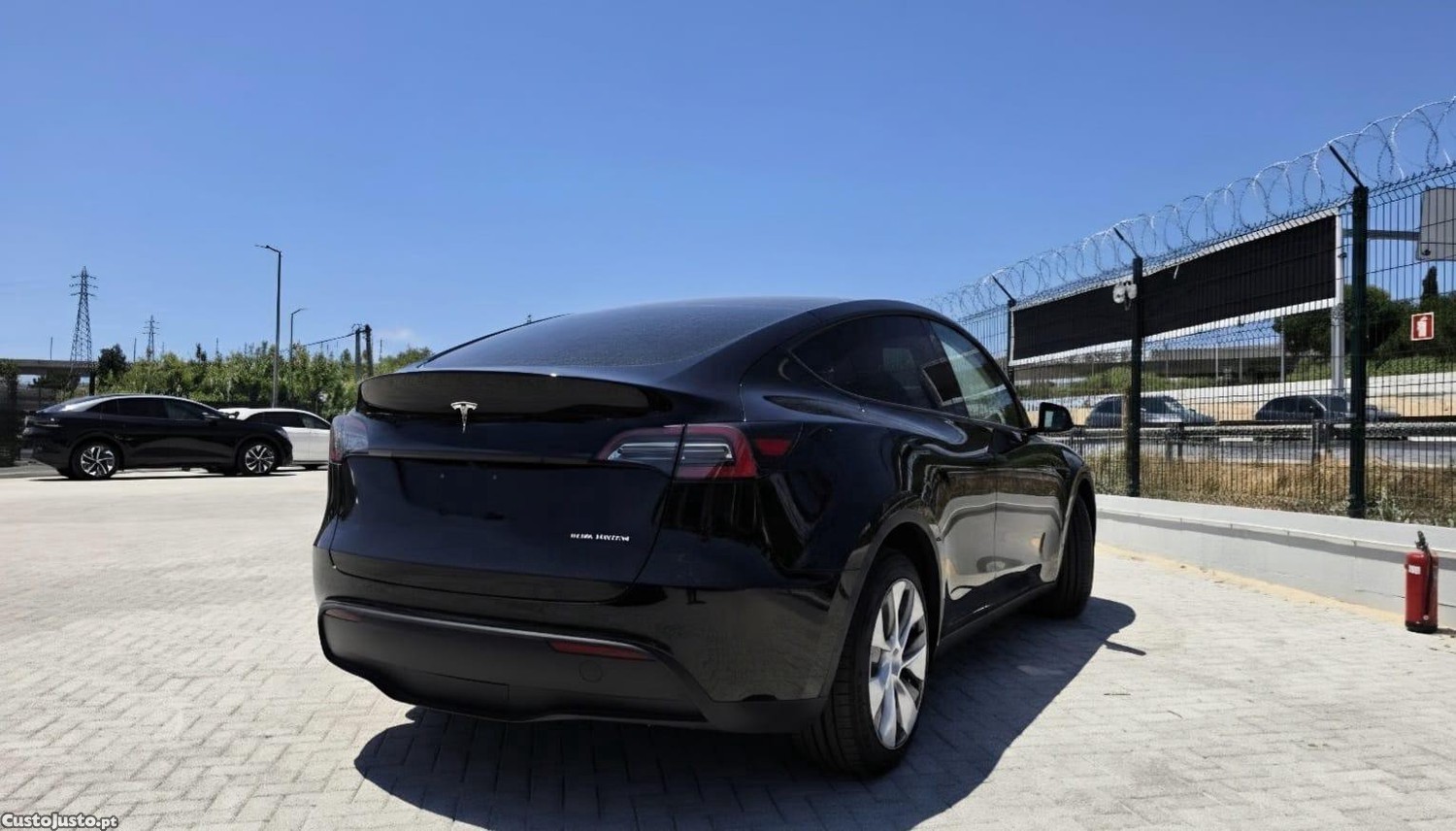 Tesla Model Y Long Range - Dual Motor — fotografia 10