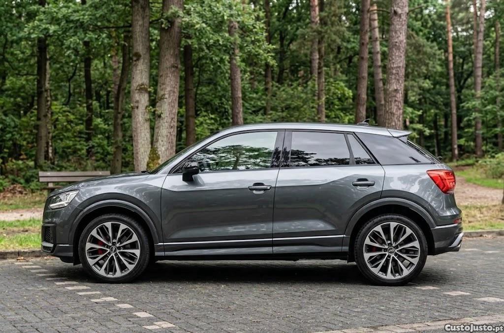Audi Q2 S 2.0 300CV — fotografia 4