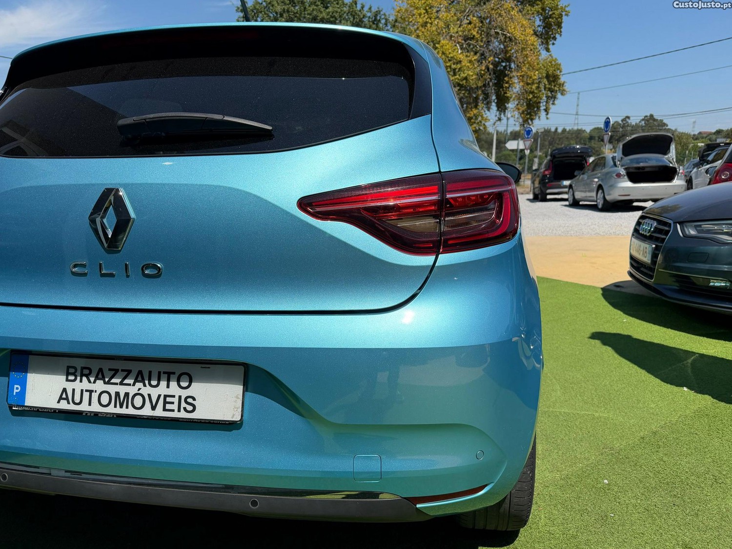 Renault Clio 1.0 TCe Exclusive — fotografia 20