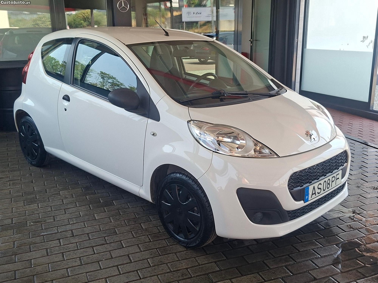 Peugeot 107 1.0 — fotografia 4