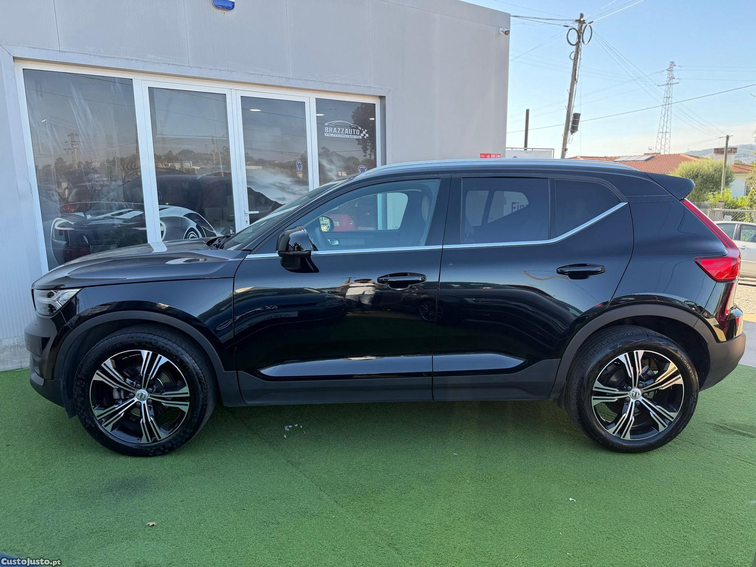 Volvo XC 40 1.5 T3 Momentum Plus Geartronic — fotografia 18