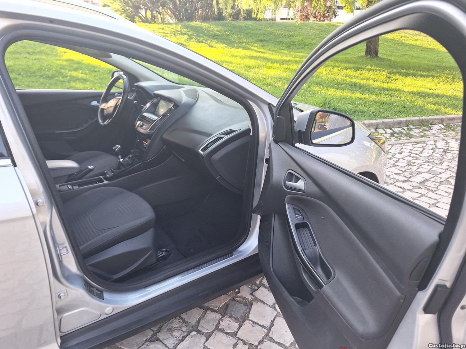 Ford Focus 1500 TDCI Titanium 120 CV — fotografia 11