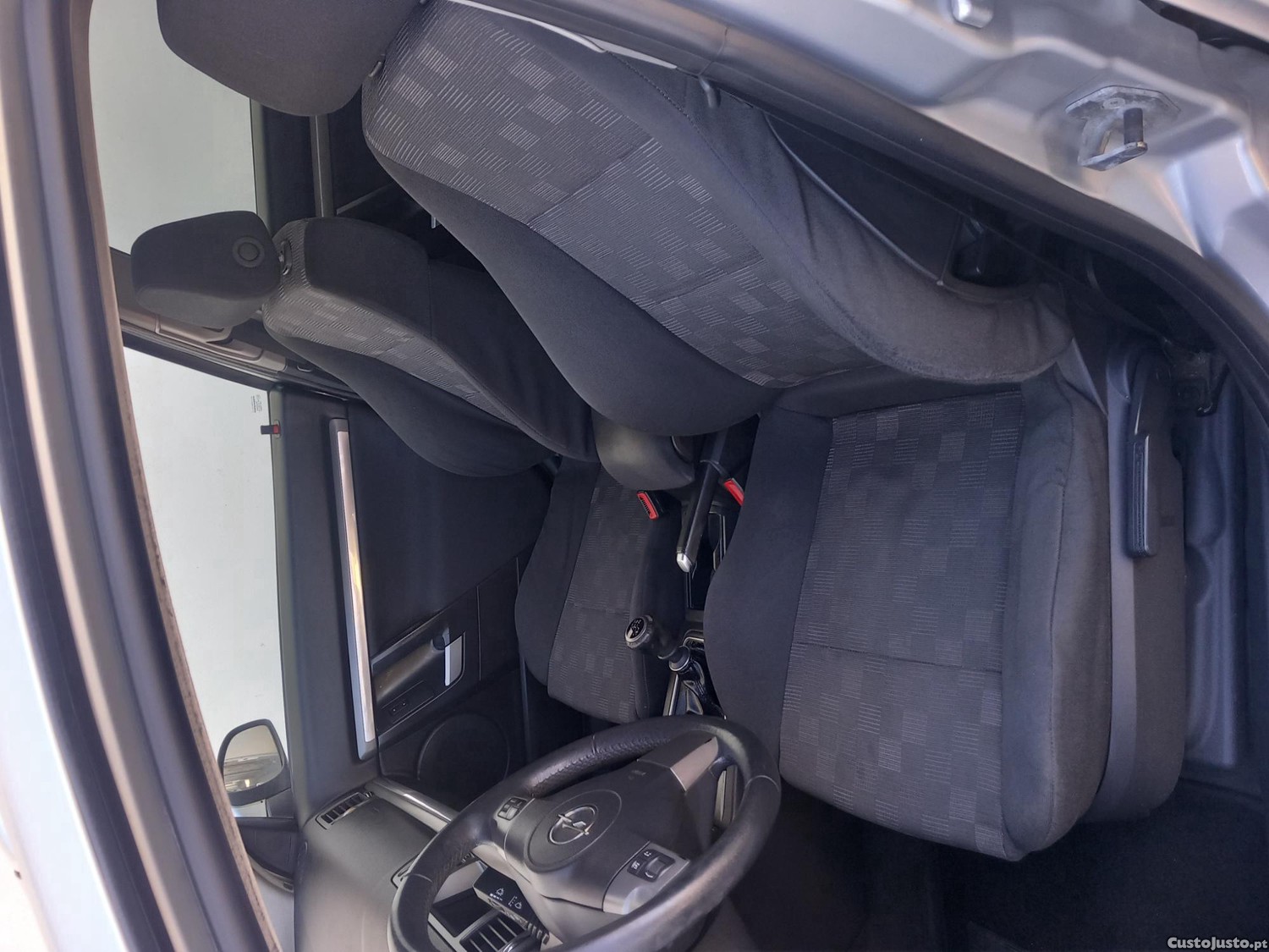Opel Vectra 1.9 cdti 150cv — fotografia 4