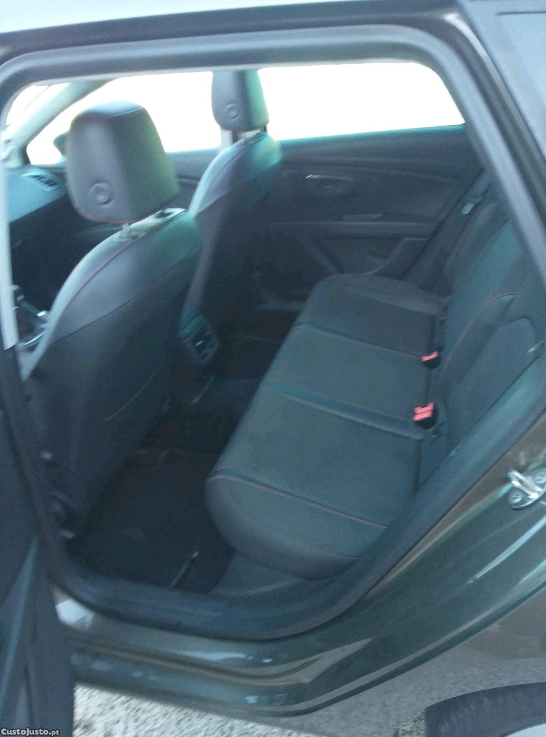 SEAT Leon 2.0 TDI FR 184cv — fotografia 2