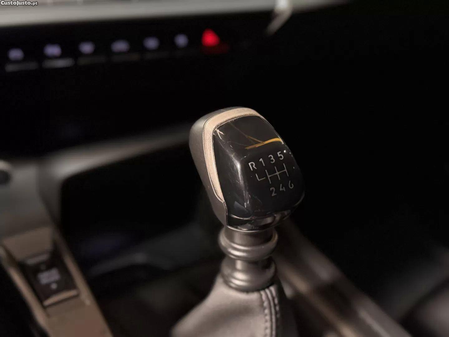 Peugeot 308 1.2 puretech active pack — fotografia 7