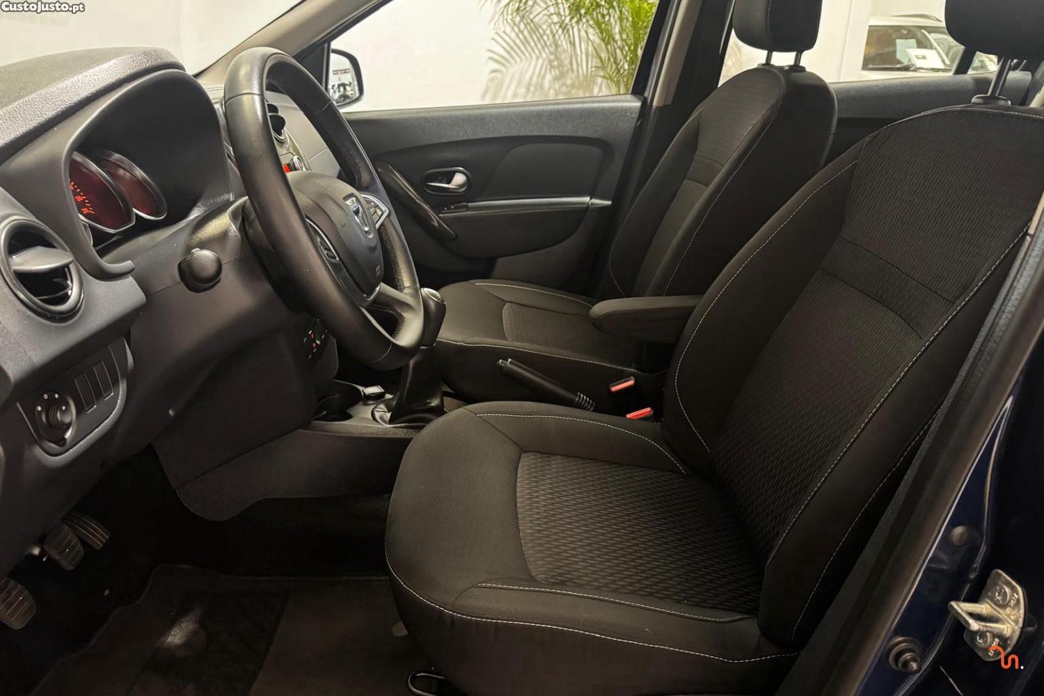 Dacia Sandero 1.0 Sce Essential — fotografia 7