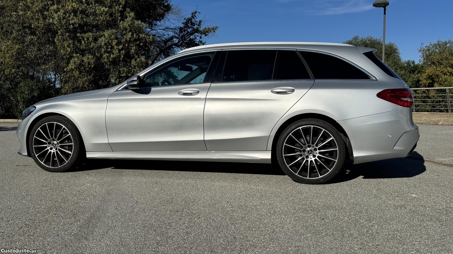 Mercedes-Benz C 300 C300h — fotografia 7