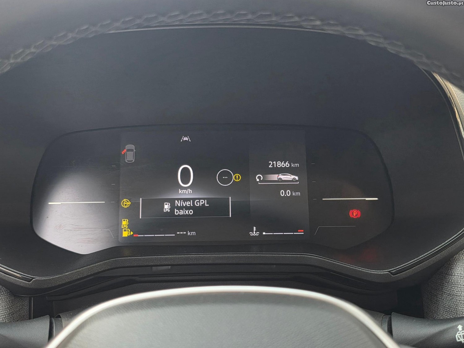 Renault Clio 1.0 TCe Evolution Bi-Fuel — fotografia 21
