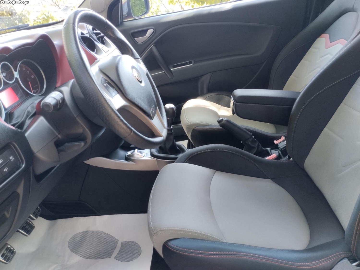 Alfa Romeo MiTo 0.9 Turbo 8V 105cv Twinair Super - C/ Garantia - "Oportunidade" — fotografia 11