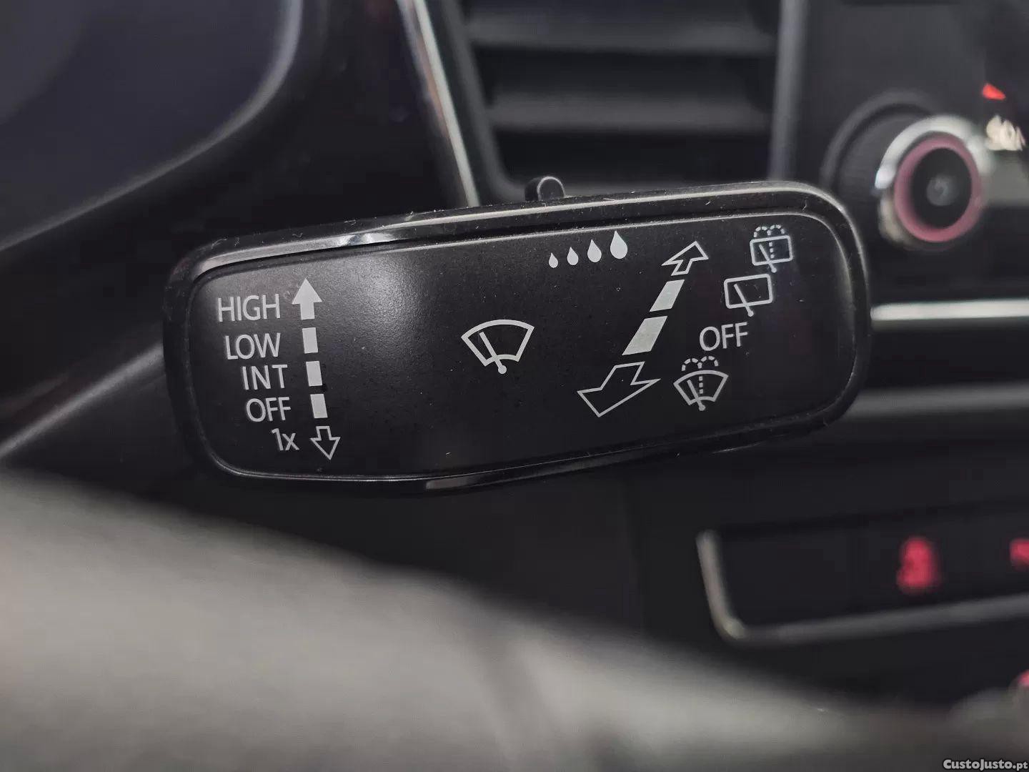SEAT Leon 1.6 tdi style ecomotive — fotografia 7