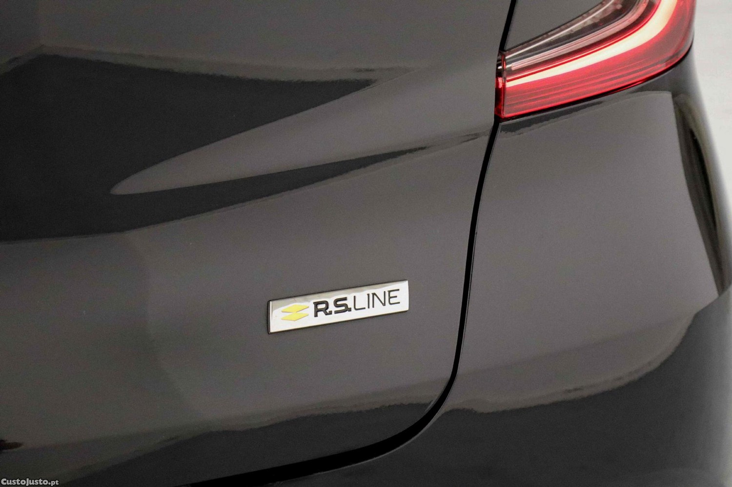Renault Captur 1.0 TCe RS Line — fotografia 23