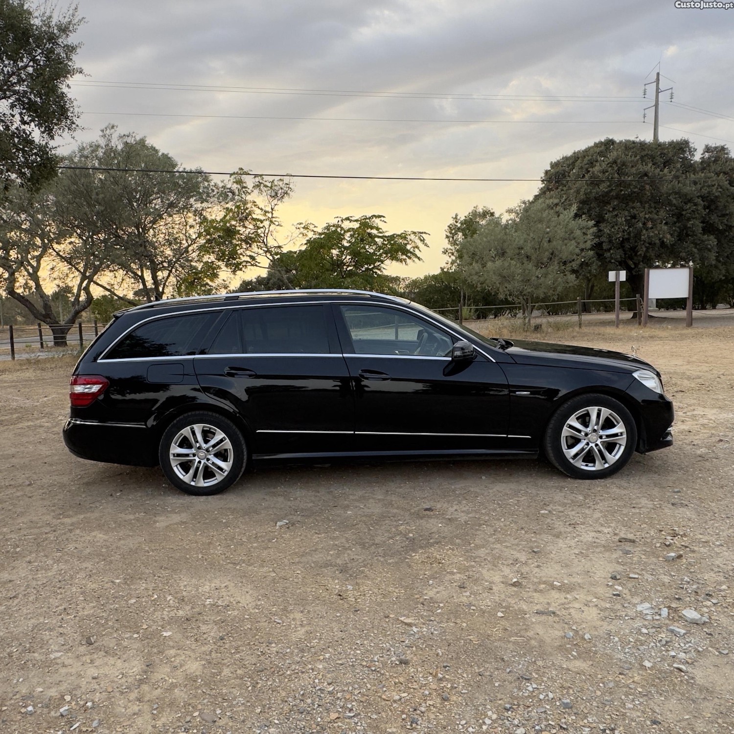 Mercedes-Benz E 220 E220 CDI AVANTGARDE — fotografia 9