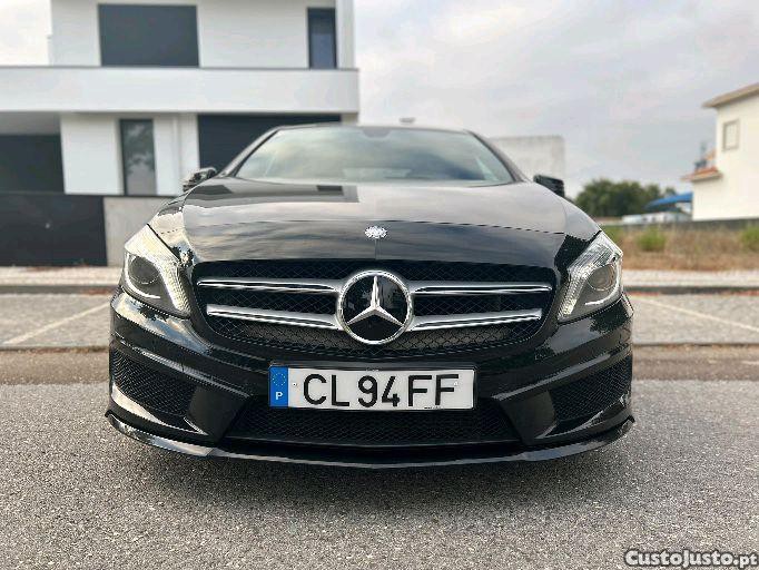 Mercedes-Benz A 180 AMG — fotografia 11