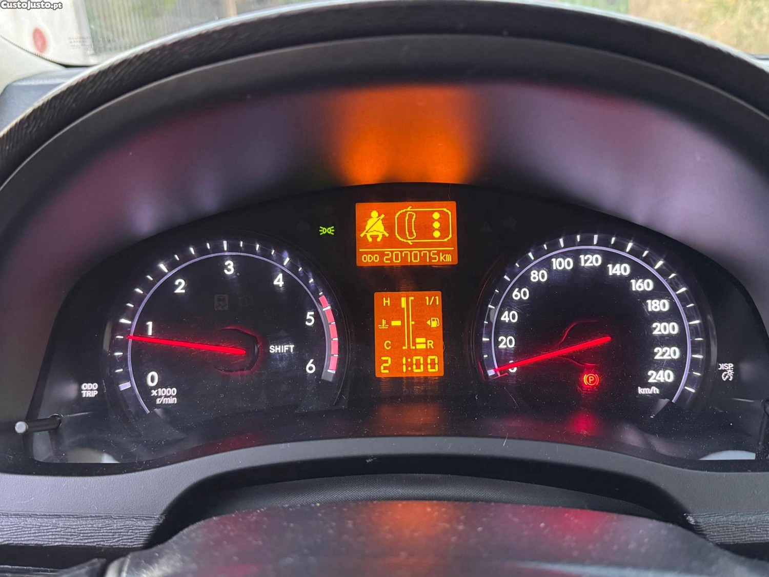 Toyota Avensis T27 — fotografia 10