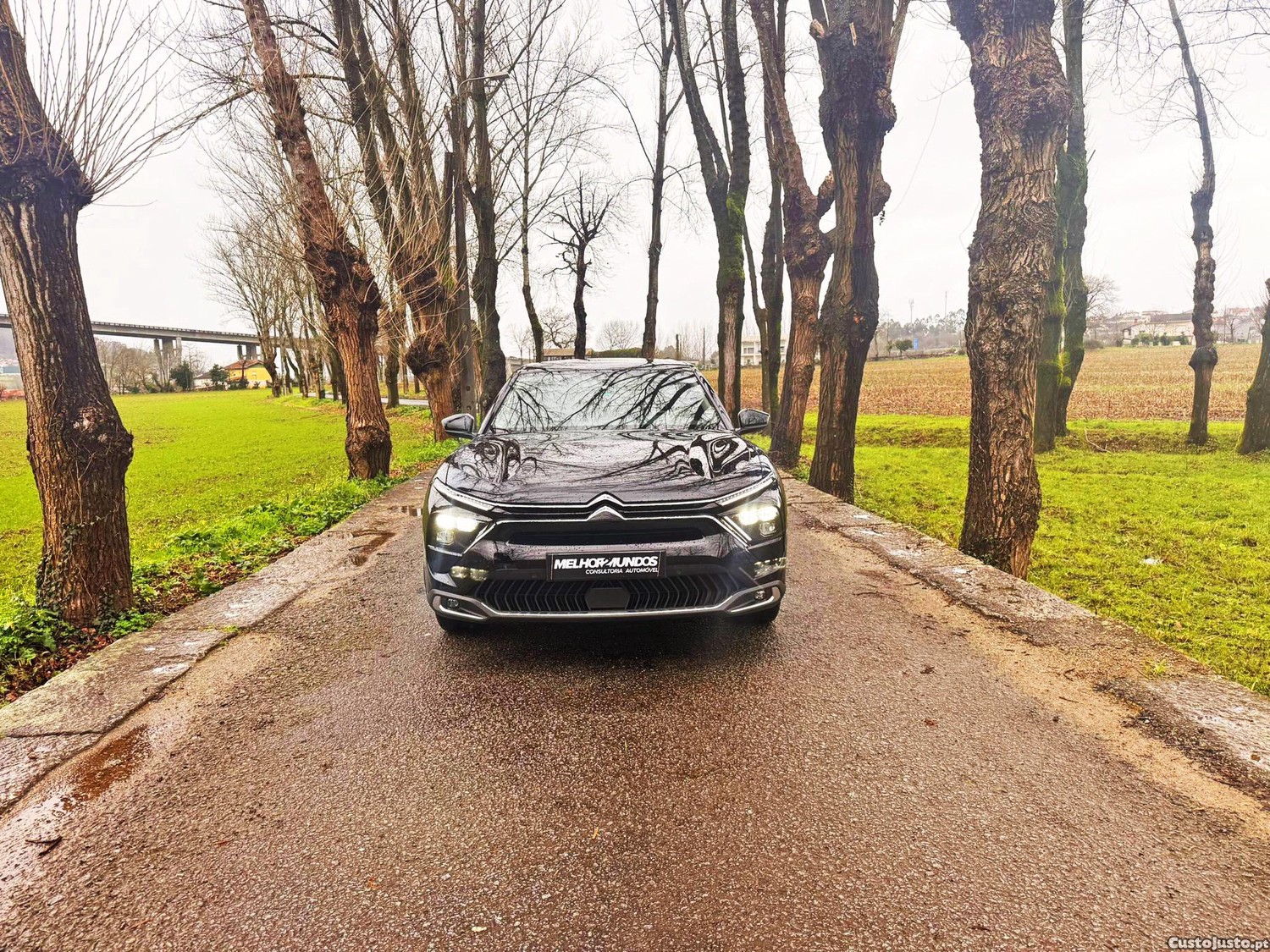 Citroën C5 X 1.6 Hybrid Feel Pack e-EAT8 — fotografia 14