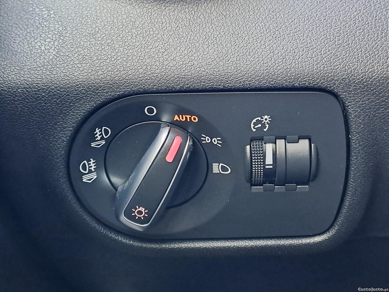 Audi A1 S-LINE 2.0 TDI SPORTBACK 143CV DIESEL 2013 — fotografia 6