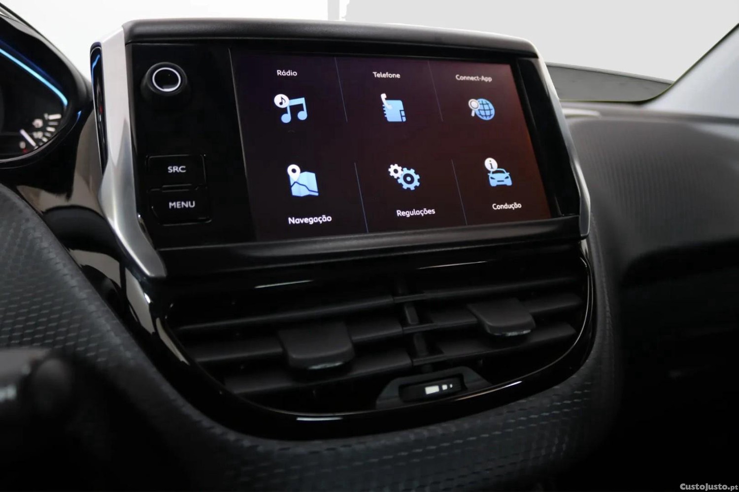 Peugeot 2008 1.2 PureTech Allure — fotografia 6