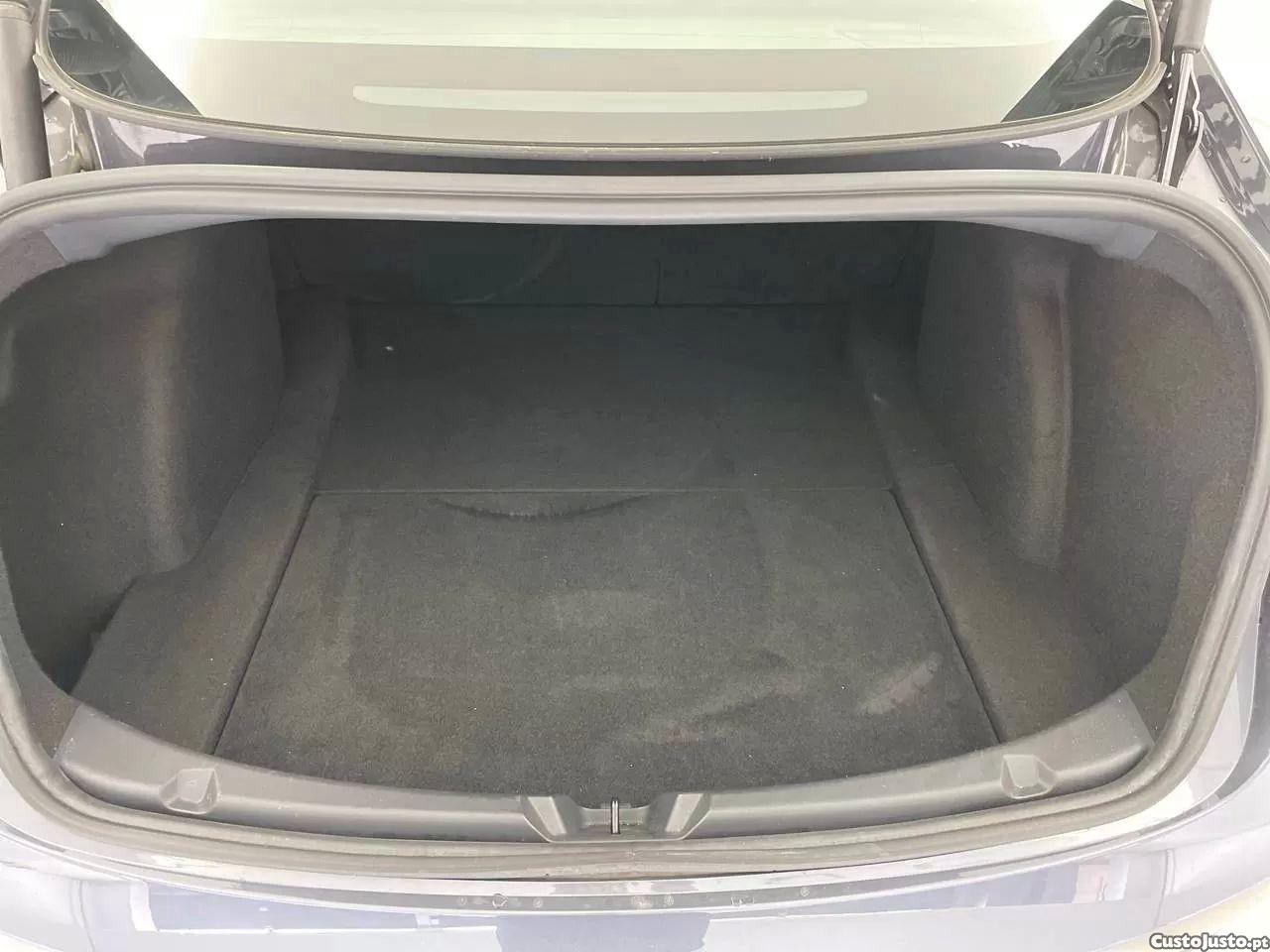 Tesla Model 3 Standard rwd plus — fotografia 6