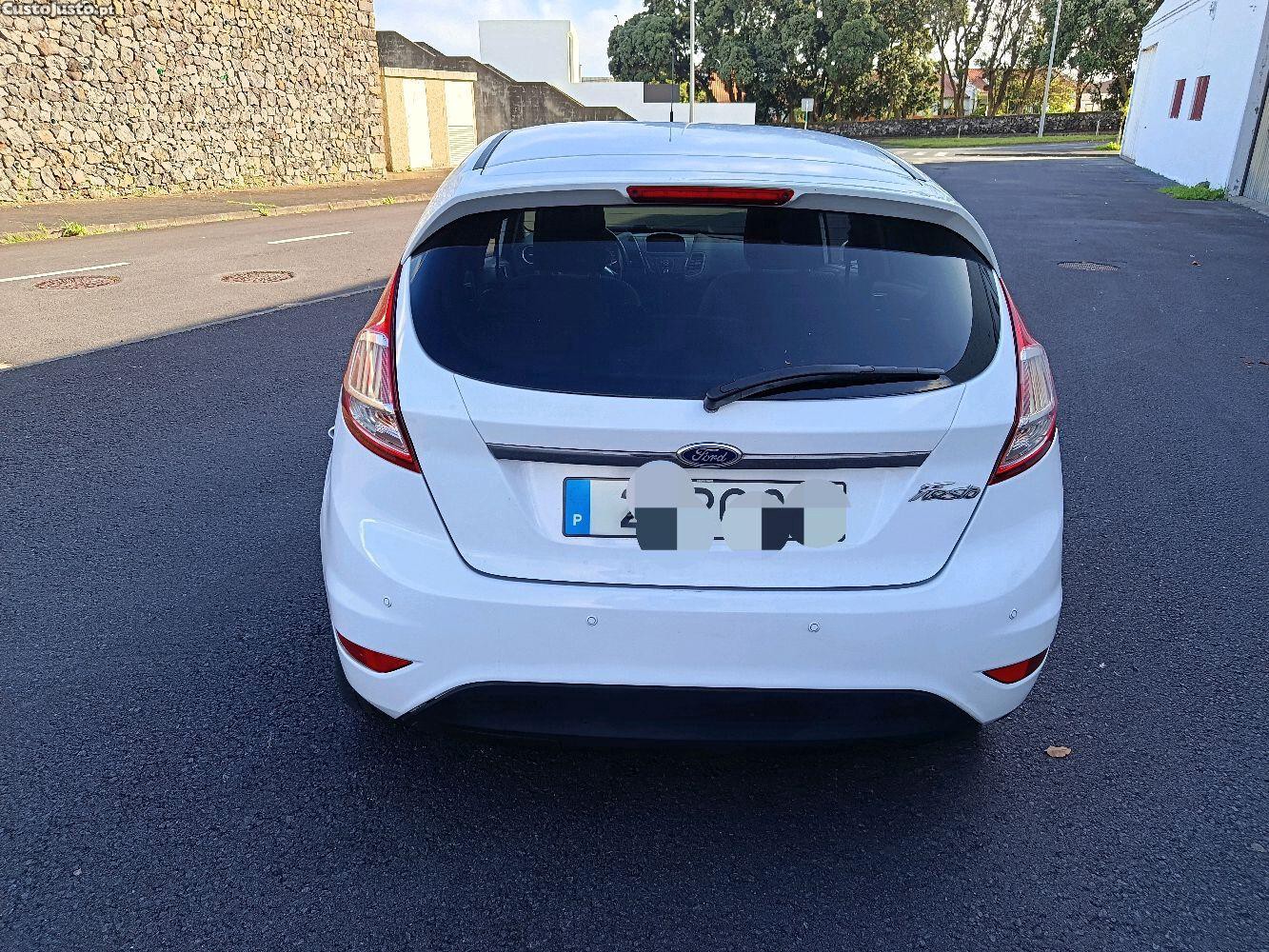 Ford Fiesta 1.5 — fotografia 7