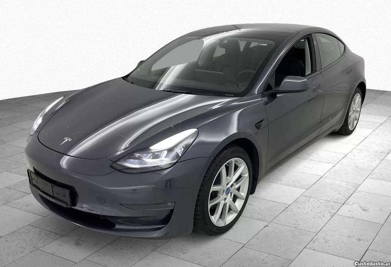 Tesla Model 3 Standard rwd plus — fotografia 14