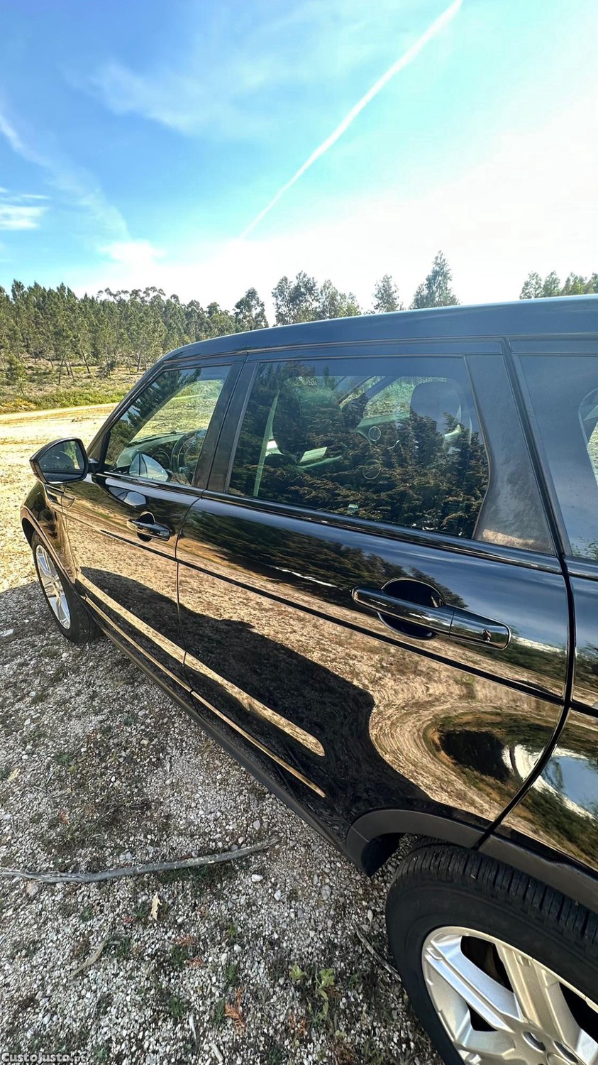 Land Rover Evoque 2.2 Ed4 Prestige Nacional — fotografia 5