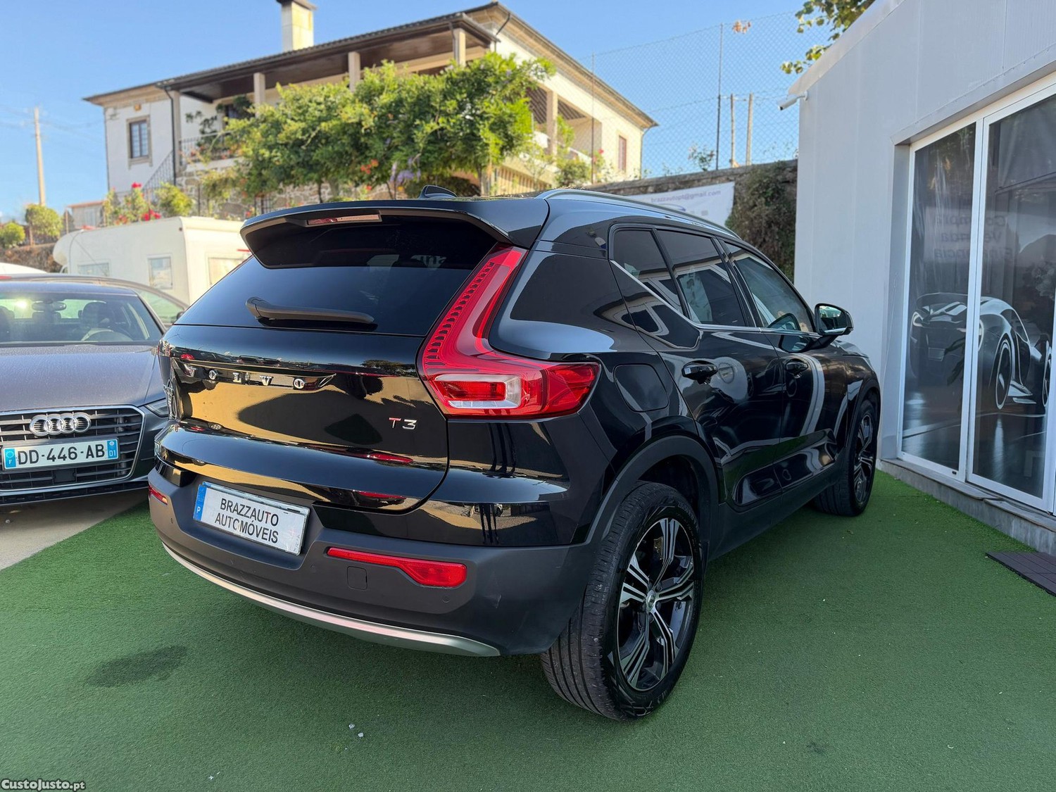 Volvo XC 40 1.5 T3 Momentum Plus Geartronic — fotografia 15