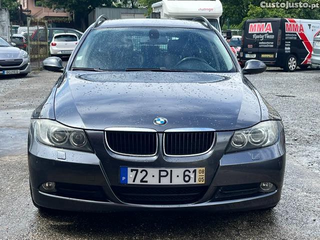 BMW 320 D TOURING — fotografia 12