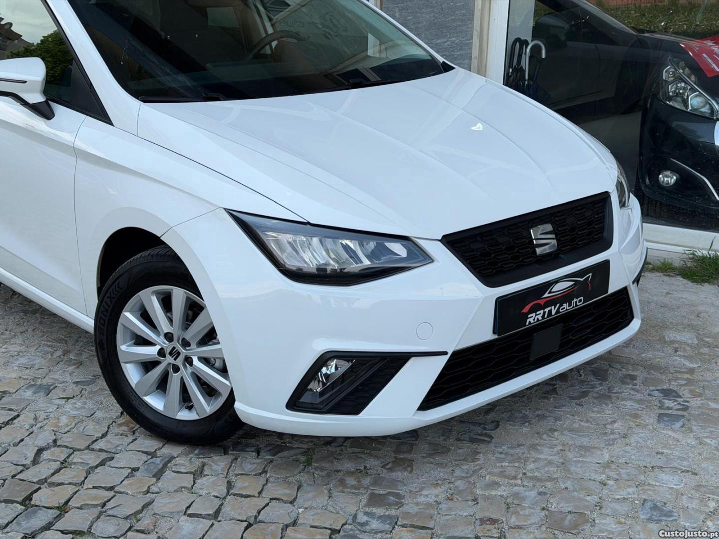SEAT Ibiza 1.0 TSI Reference — fotografia 12