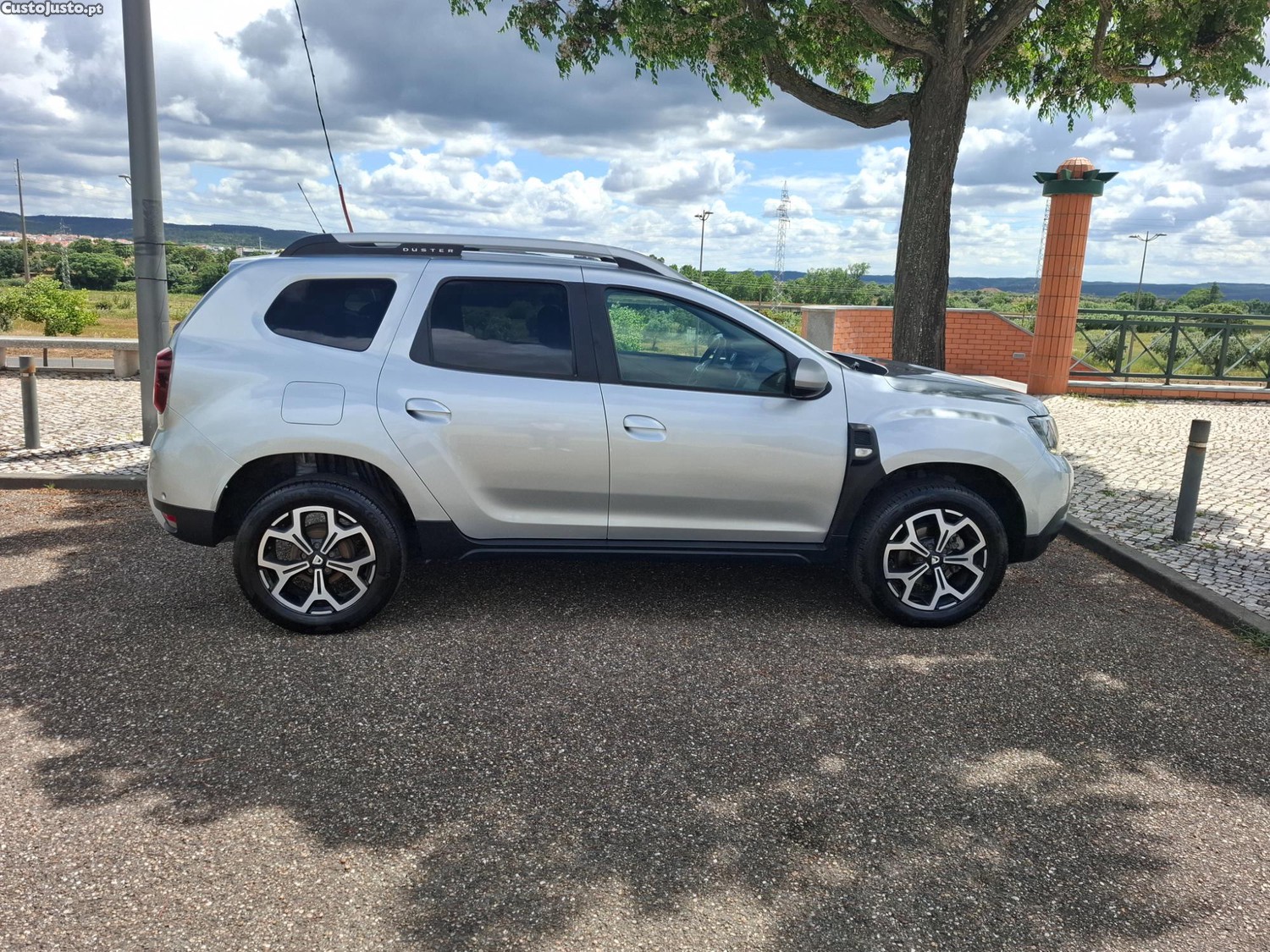 Dacia Duster 1.5 Blue dCi Prestige — fotografia 14