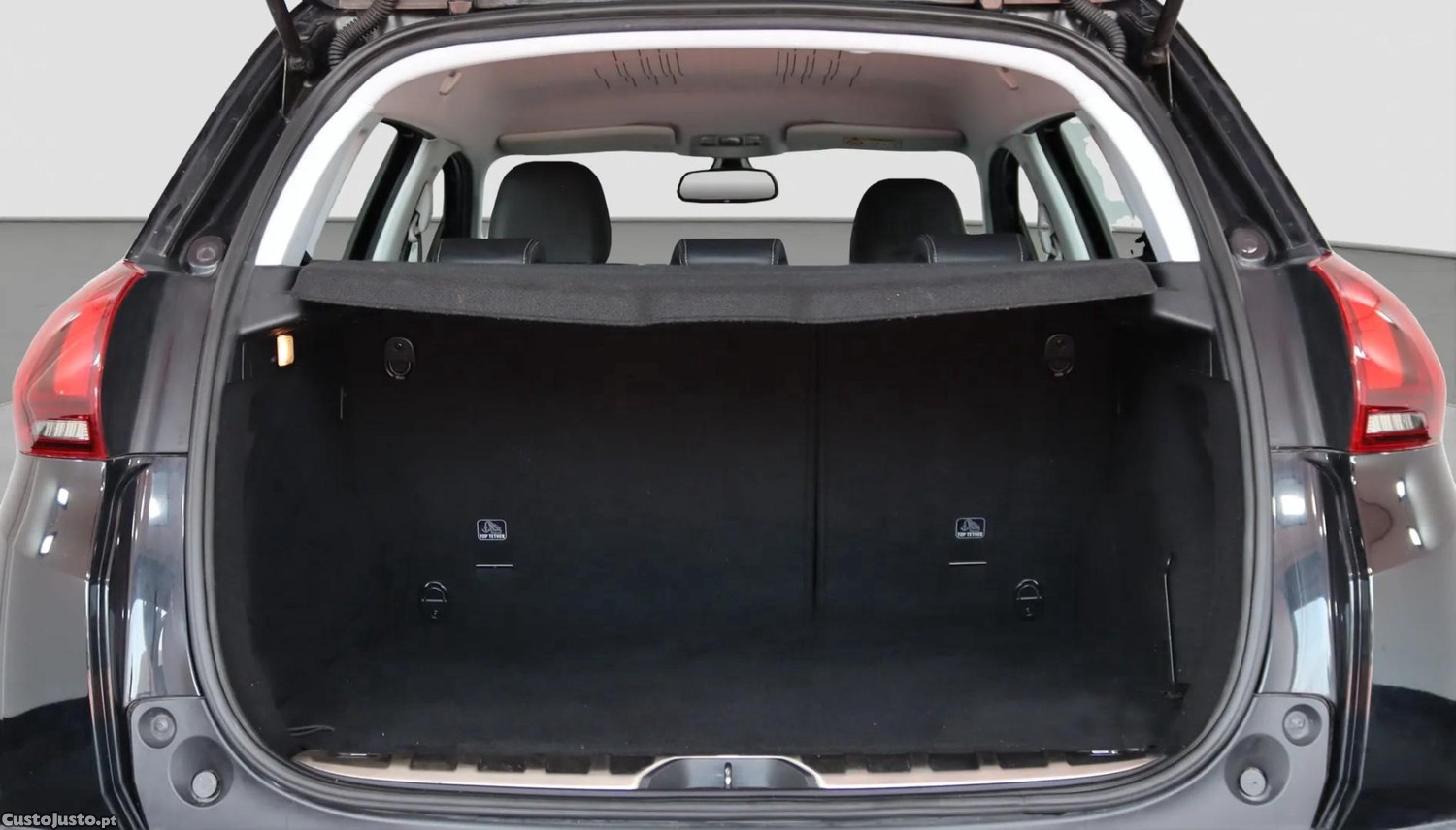 Peugeot 2008 1.2 PureTech Allure — fotografia 3