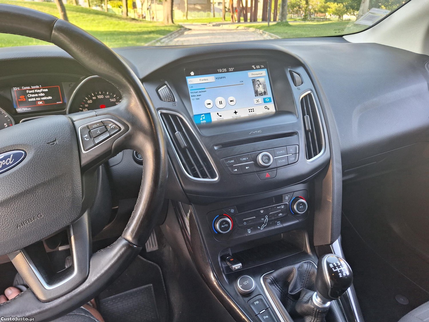 Ford Focus 1500 TDCI Titanium 120 CV — fotografia 5