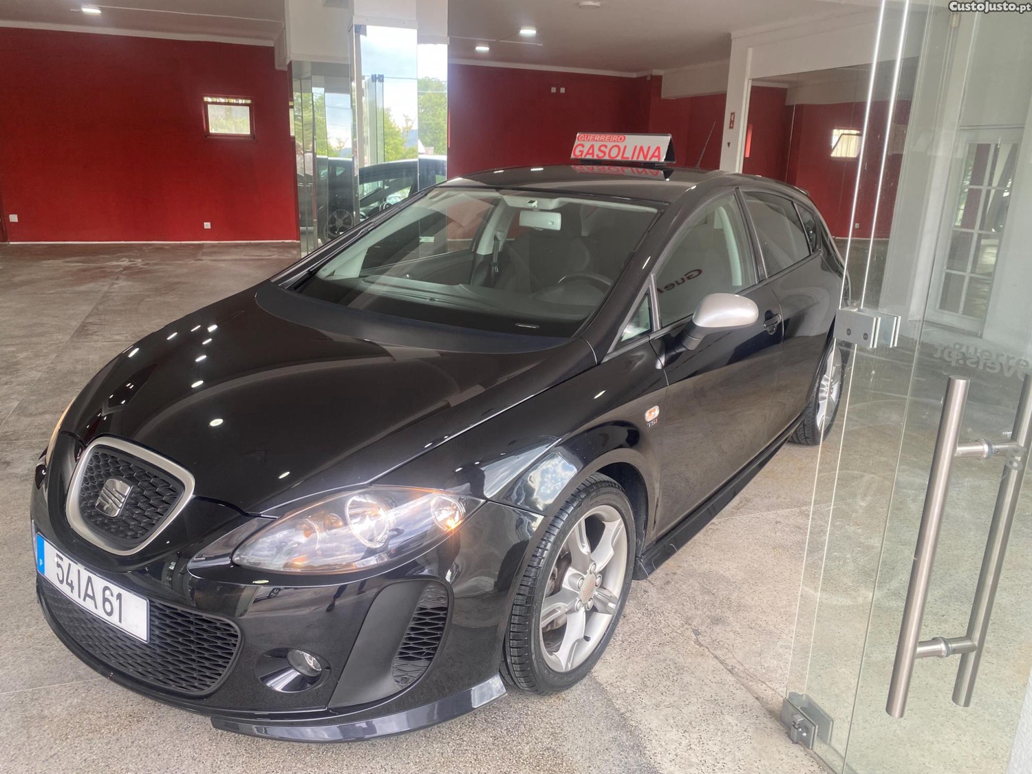 Seat Leon 1.4 TSI "Linea R" - 09 foto 2