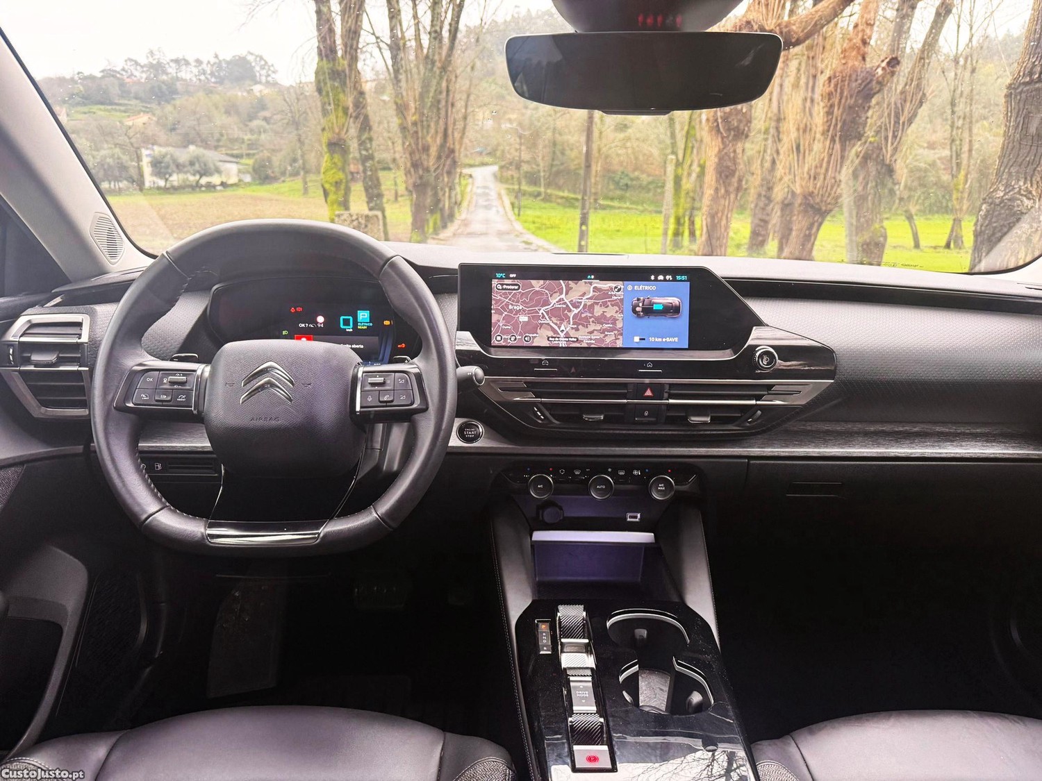 Citroën C5 X 1.6 Hybrid Feel Pack e-EAT8 — fotografia 9