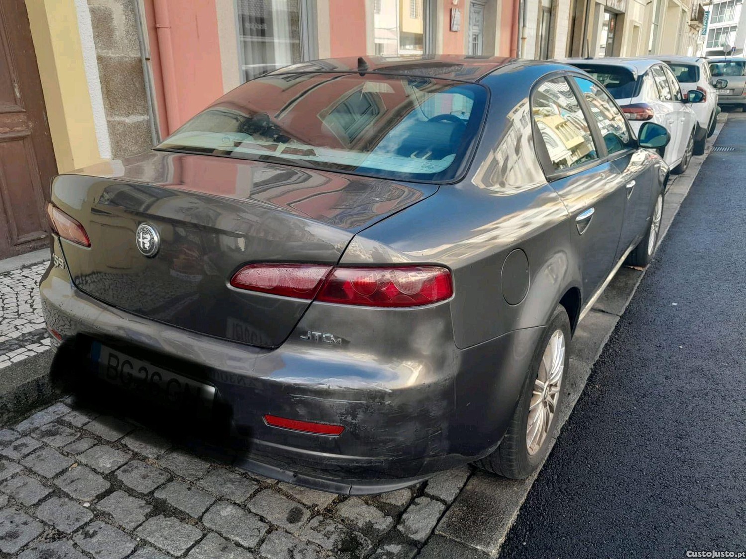 Alfa Romeo 159 sedan — fotografia 3