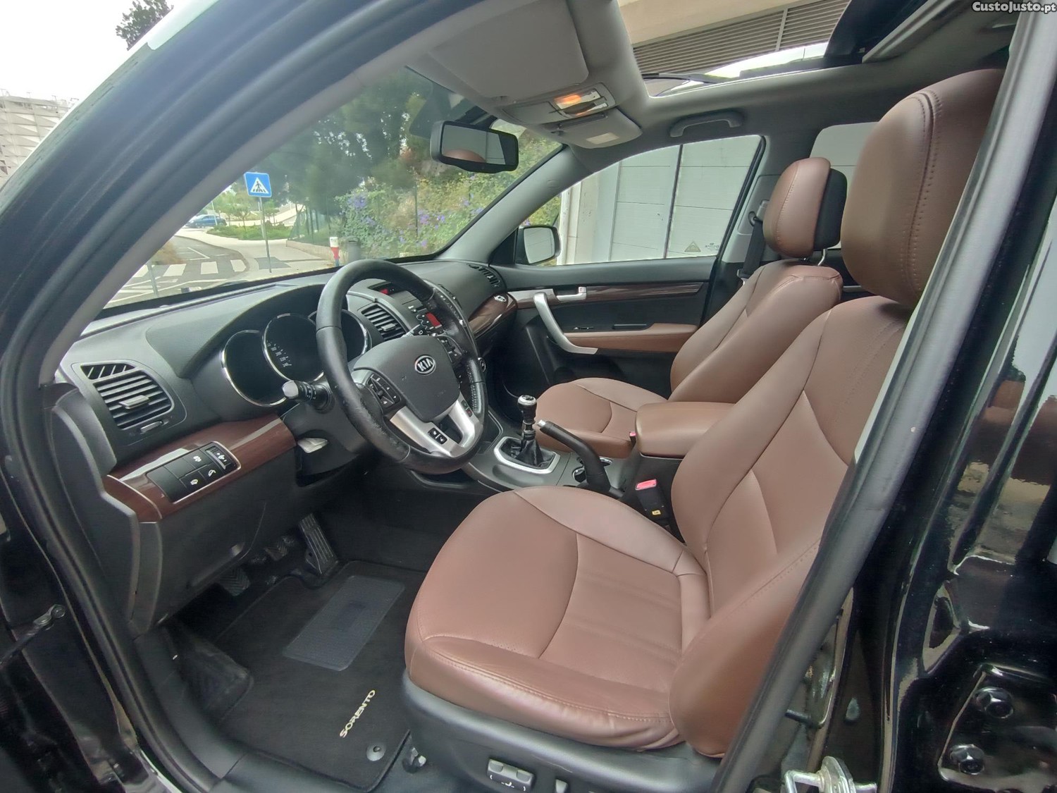 Kia Sorento 2.2 crdi 197cv tx de 7 lugares NACIONAL — fotografia 7