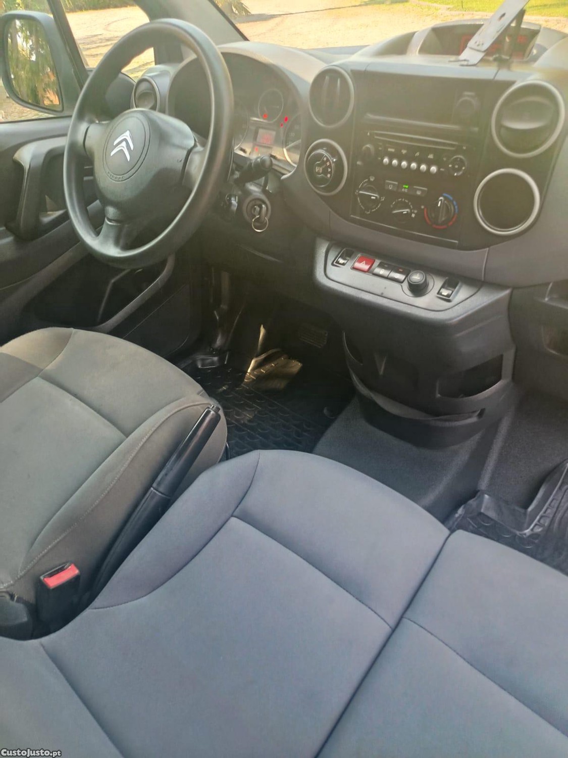 Citroën Berlingo 1.6 BlueHDi L1 3L 100cv — fotografia 6