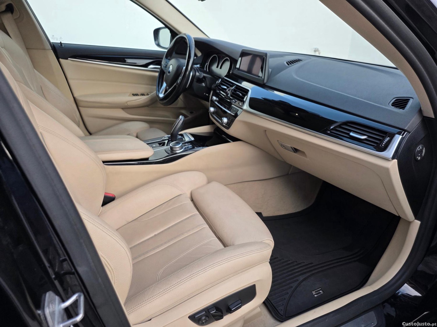 BMW 520 d Aut. M Sport Edition — fotografia 4