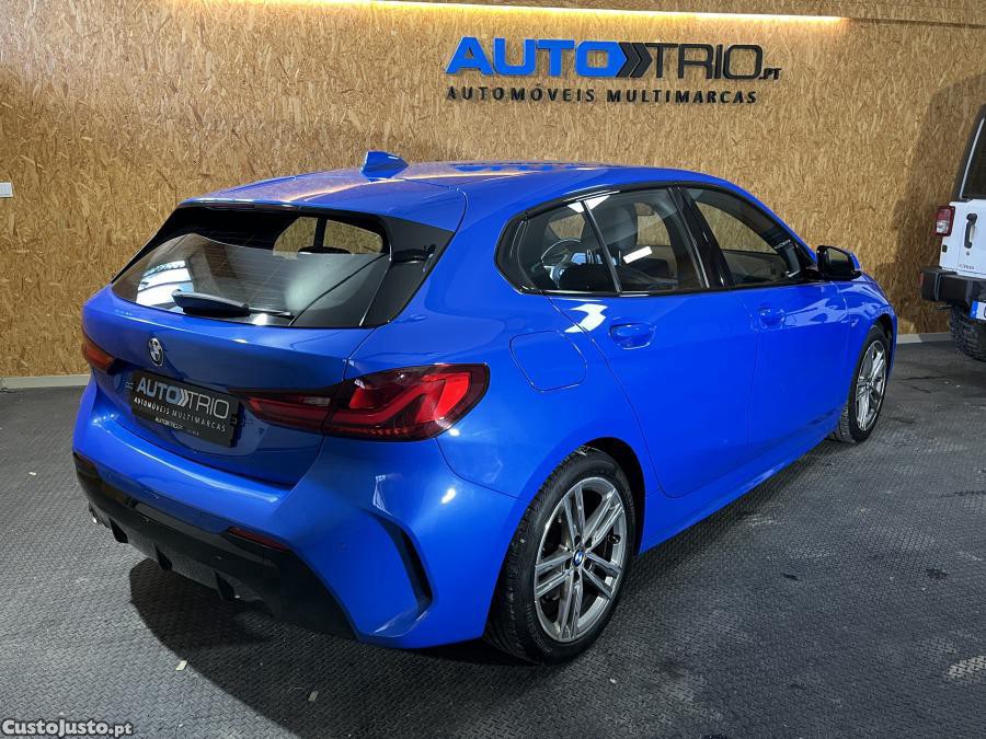 BMW 116 d Pack Desportivo M — fotografia 21