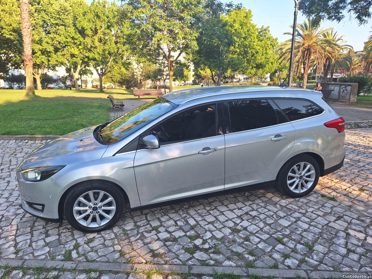 Ford Focus 1500 TDCI Titanium 120 CV — fotografia 8