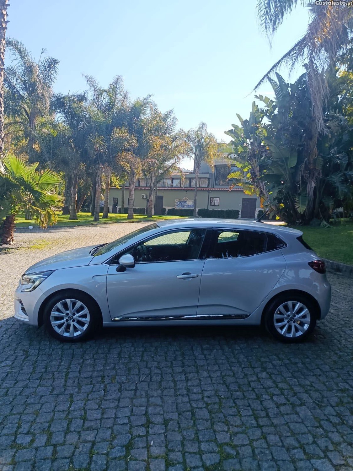 Renault Clio TCE Intens DELUX — fotografia 9