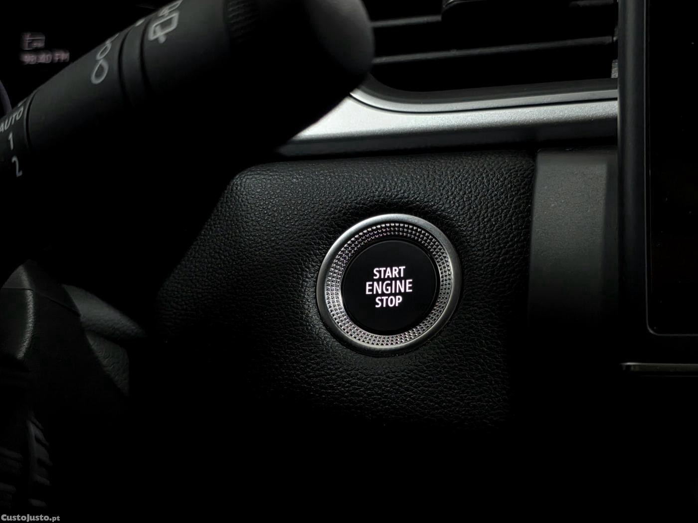 Renault Captur 1.6 E-Tech Full Hybr — fotografia 5