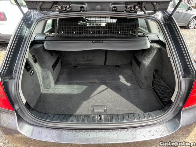 BMW 320 D TOURING — fotografia 2