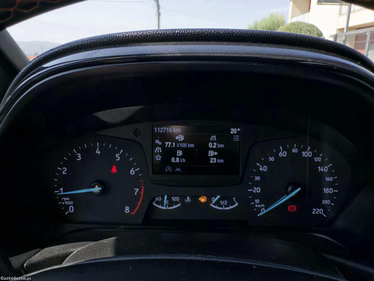 Ford Fiesta 1.0 ecoboost s&s st-line — fotografia 5
