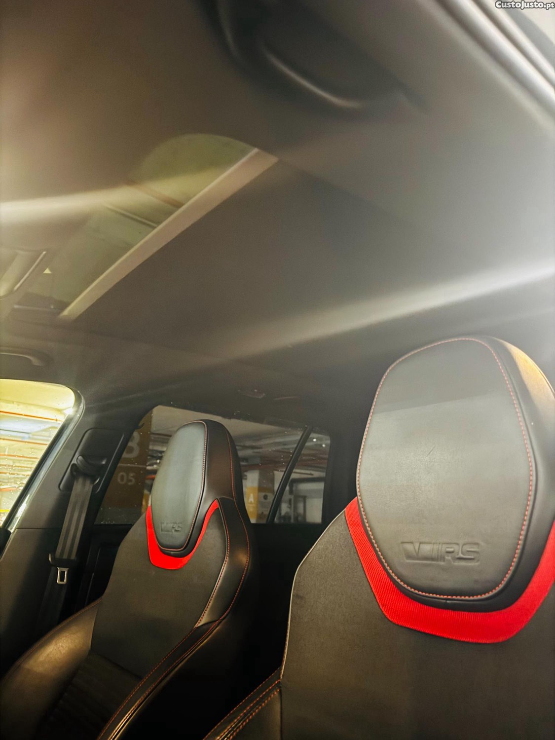 Skoda Octavia 2.0TDI RS — fotografia 9