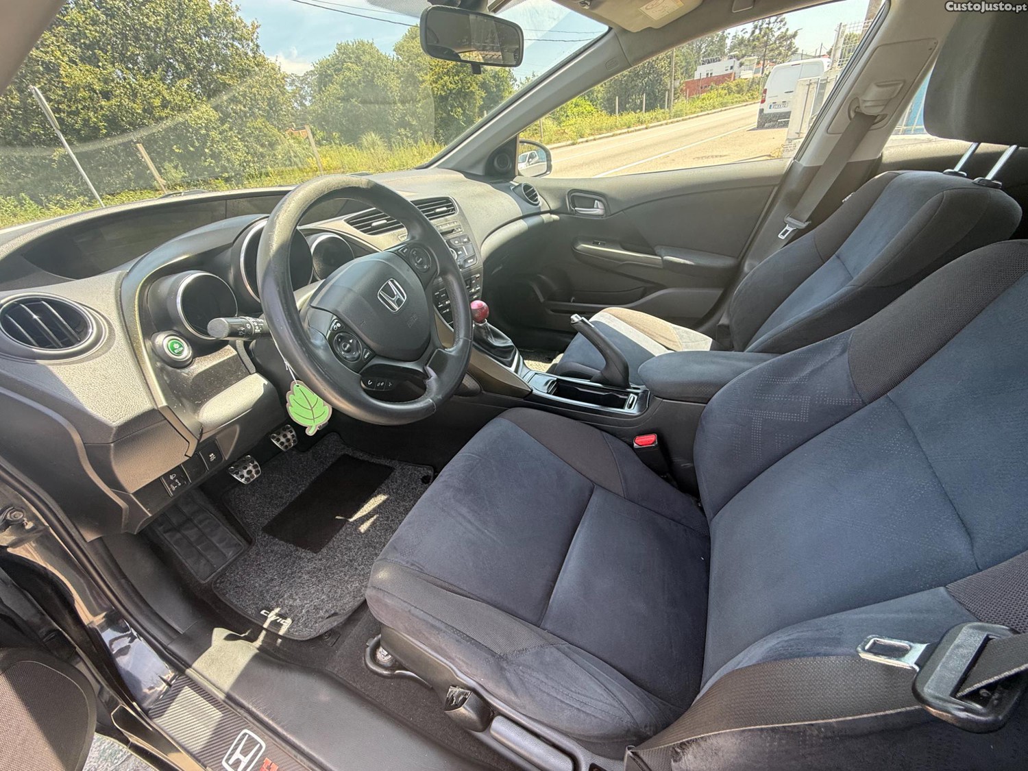 Honda Civic 1.6 d comfort — fotografia 3