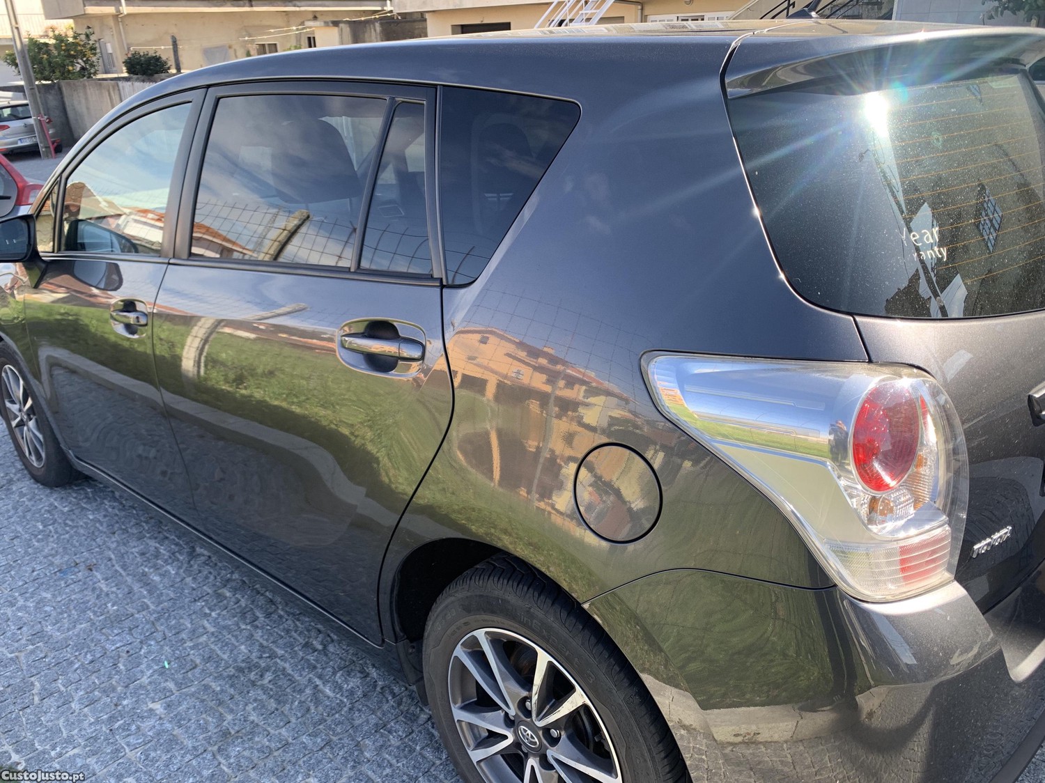 Toyota Verso 1600 TDI - 15 foto 4