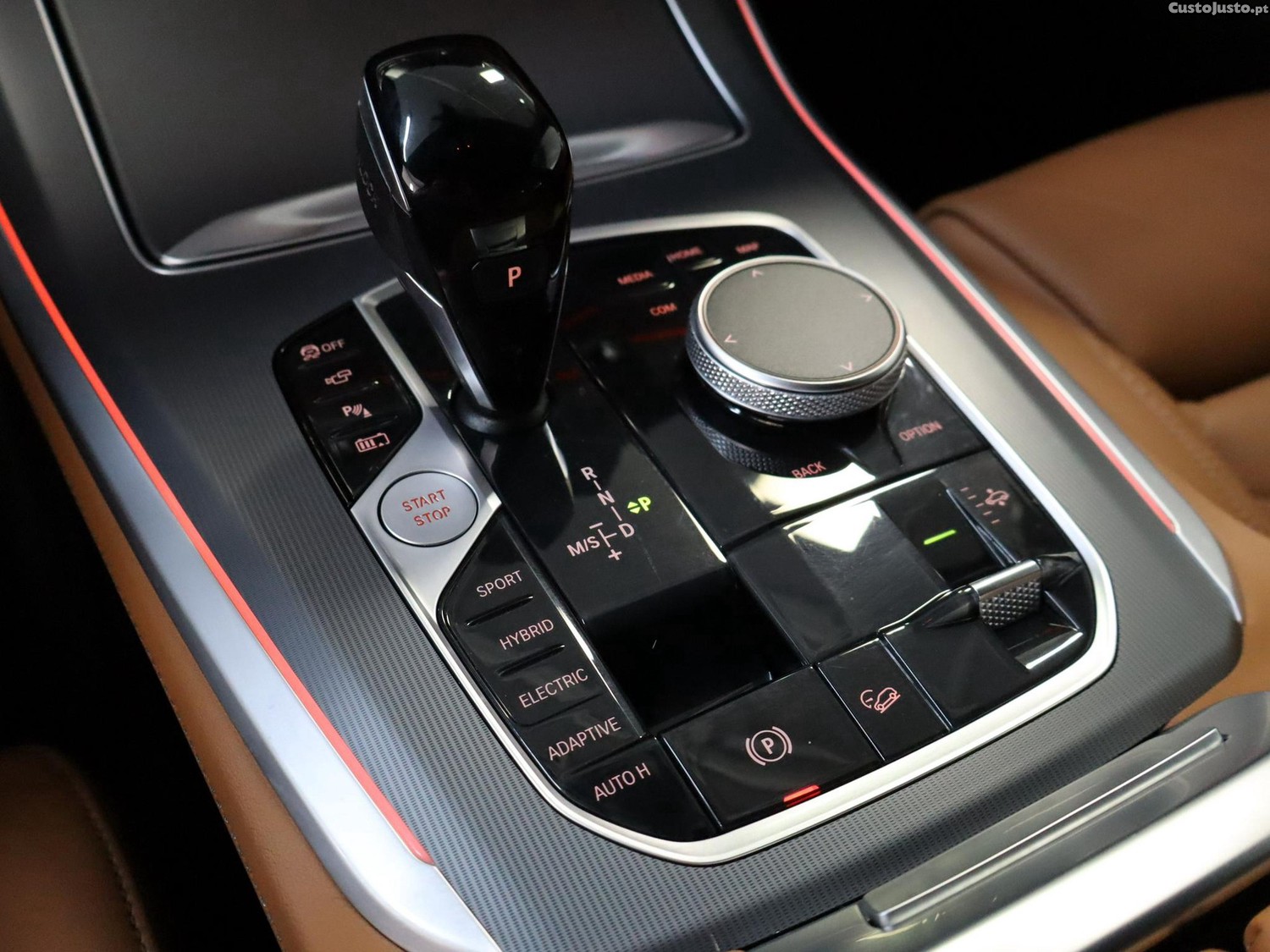 BMW X5 45 e xDrive — fotografia 5